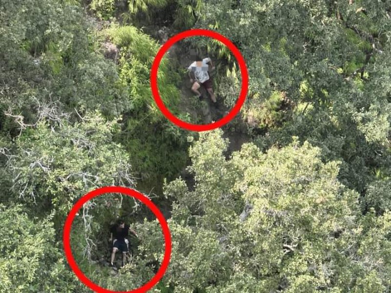 Rescatan a dos personas del cerro de San Juan