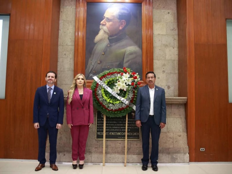 Se conmemora aniversario de la constitución en Nayarit