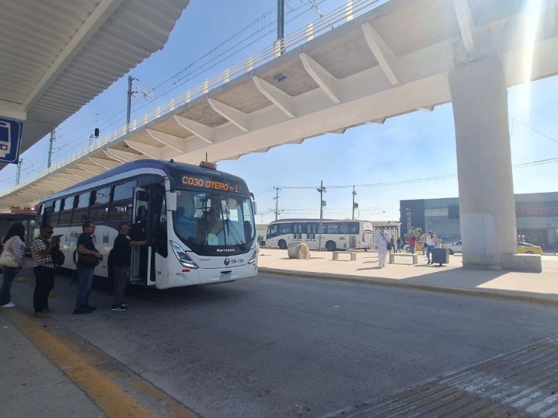 Setran realiza ordenamiento de transporte en la Nueva Central Camionera