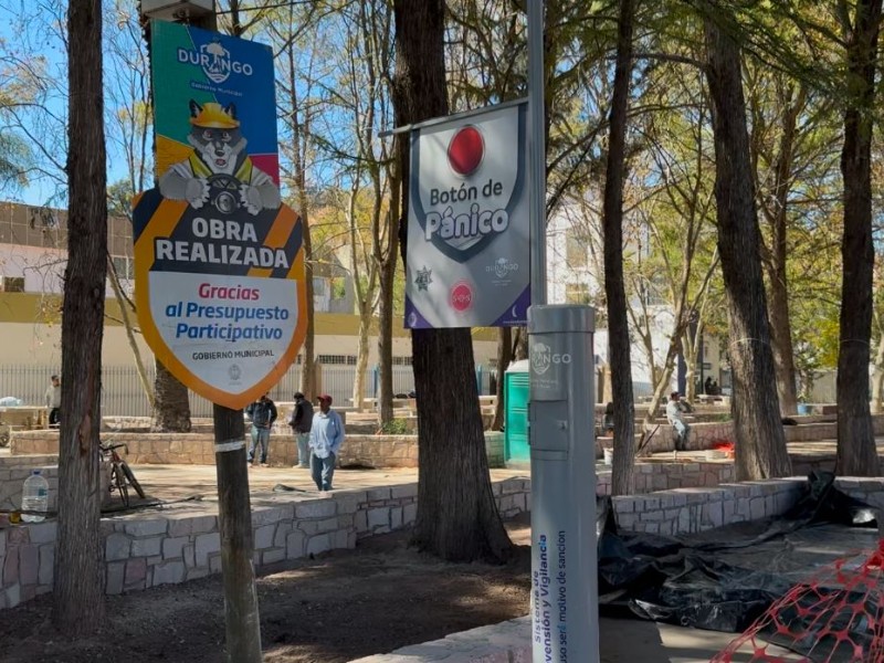 Sigue sin concluirse obra en la Plaza Universitaria