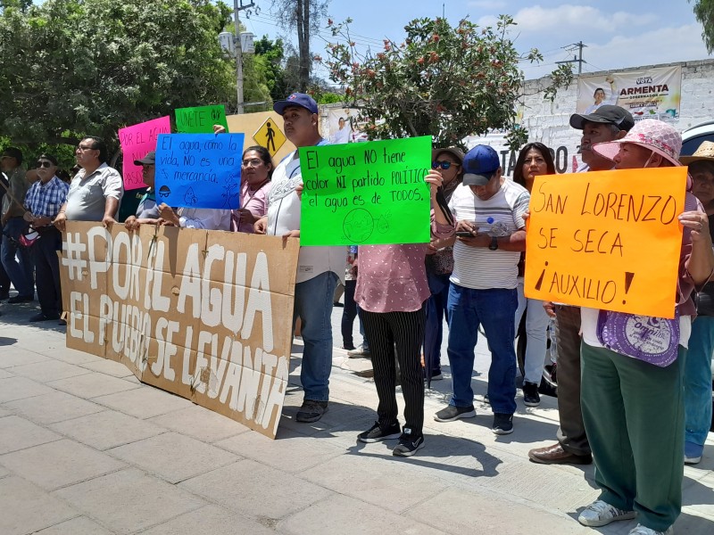 Teotipilco: rechazan a OOSAPAT para encargarse de agua, se manifestarán