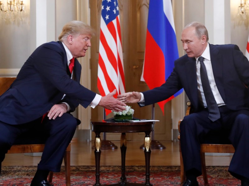 Trump y Putin inician conversaciones para un alto el fuego