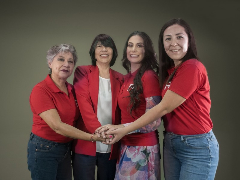 UAQ reconoció a mujeres líderes en Querétaro