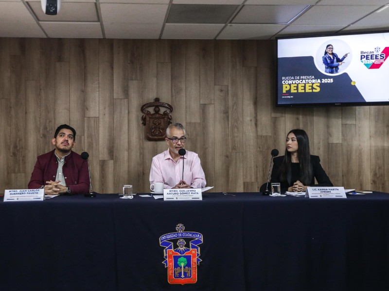 UdeG incrementa 25% su presupuesto para beneficiar a estudiantes sobresalientes