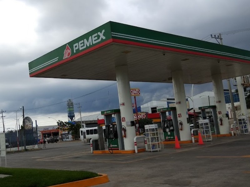 Varias gasolineras de Nayarit incumplen con Magna a 24 pesos