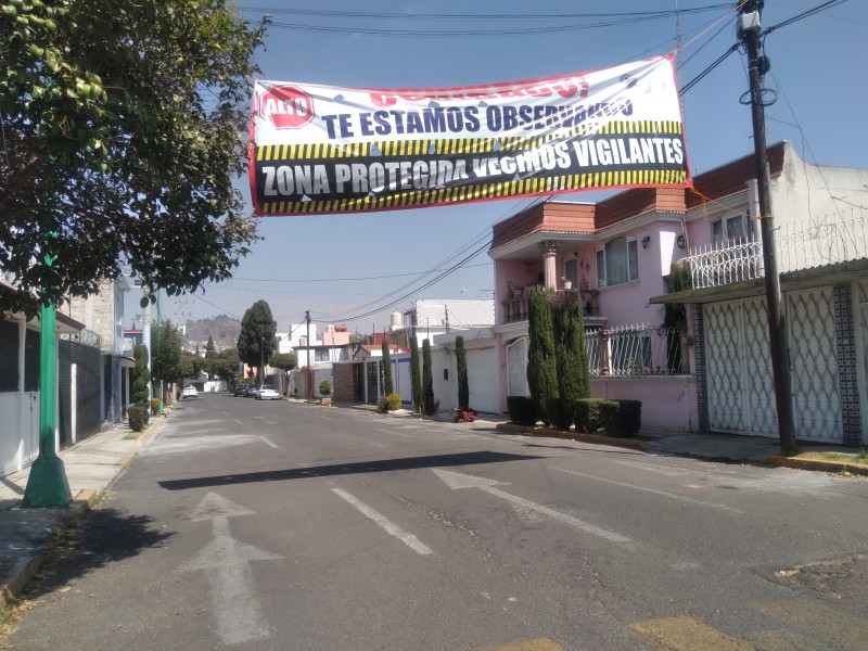 Vecinos se organizan contra la delincuencia en Toluca