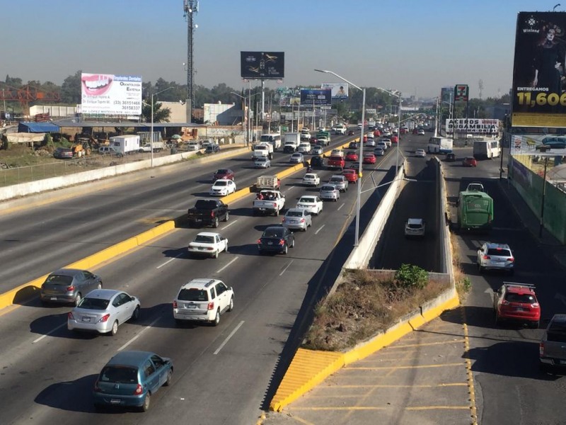 Vislumbran automovilistas caos por obras en López Mateos